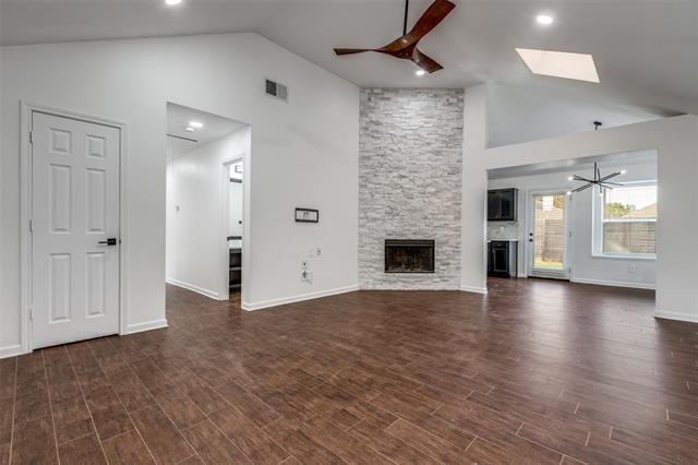 Building Photo - 7936 Maiden Ln