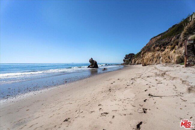 Building Photo - 32440 Pacific Coast Hwy
