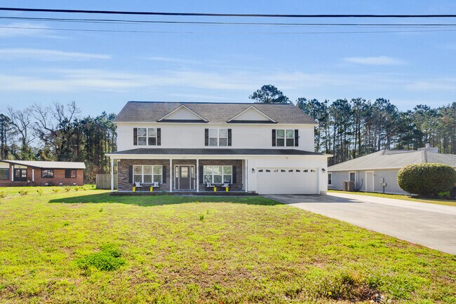 Building Photo - 371 Carolina Pines Blvd