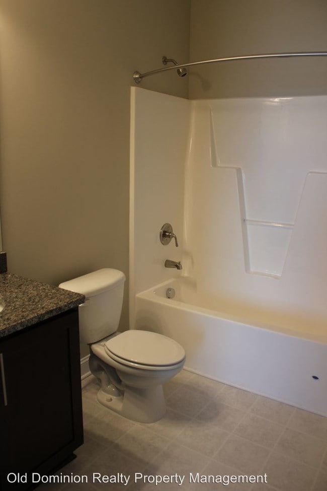 Building Photo - 2 br, 2 bath House - 151 Howard Lane Apt 303