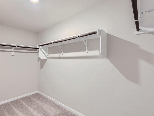 Building Photo - 607 View Dr