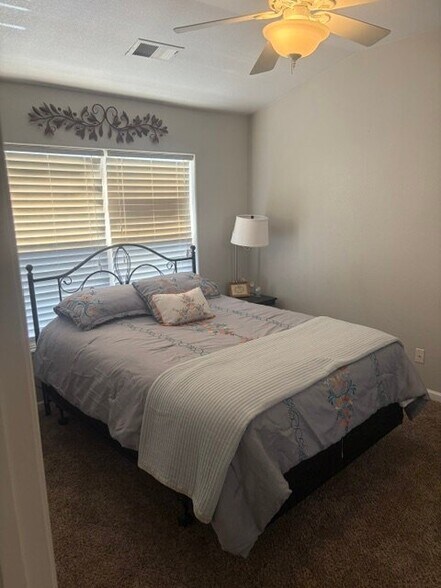 Building Photo - 3600 Ponderosa Ct