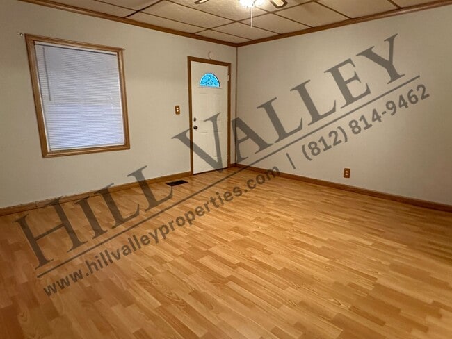 Building Photo - Two Bedroom Home