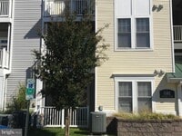 Building Photo - 6161 Willow Pl