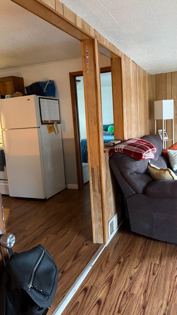 Building Photo - 2113 17th St S