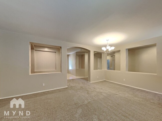 Building Photo - 2891 E Beechnut Pl