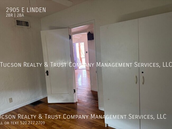 Building Photo - 2905 E LINDEN-