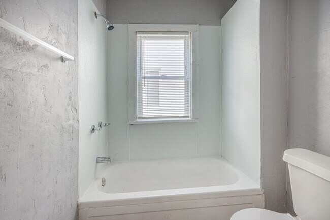 Building Photo - 438 E 152nd St