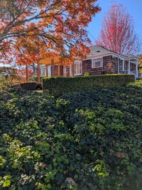 Building Photo - 963 Parkway Dr NW