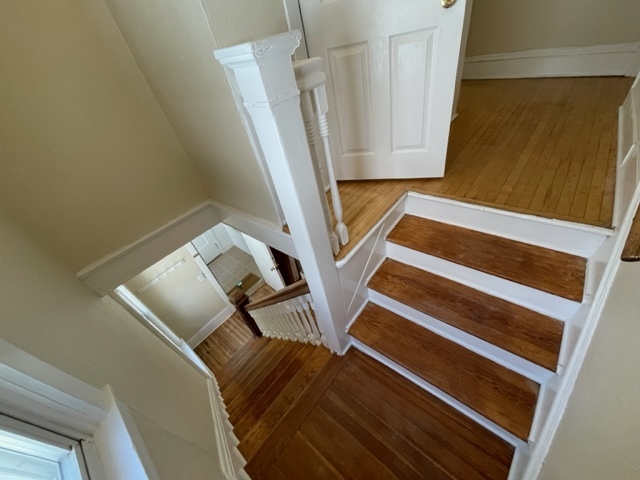 Stairway - 1126 E Gorham St