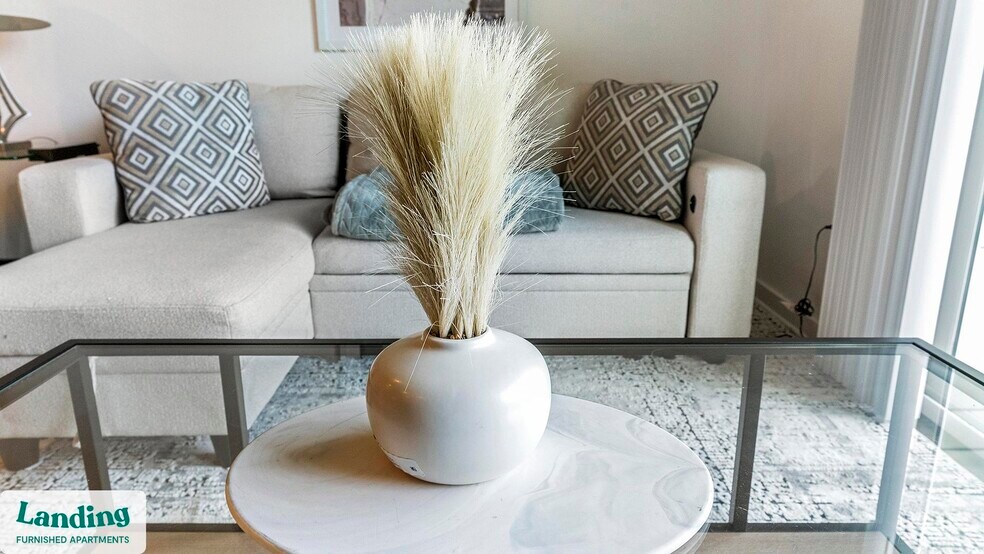 Building Photo - 515 Corso Ln