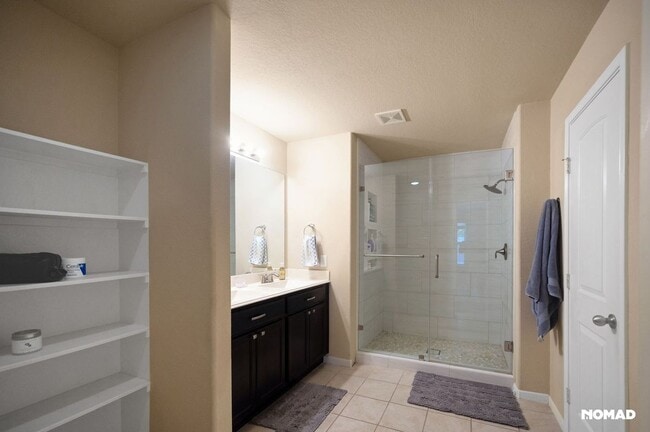 Building Photo - 28706 Innes Park Pl