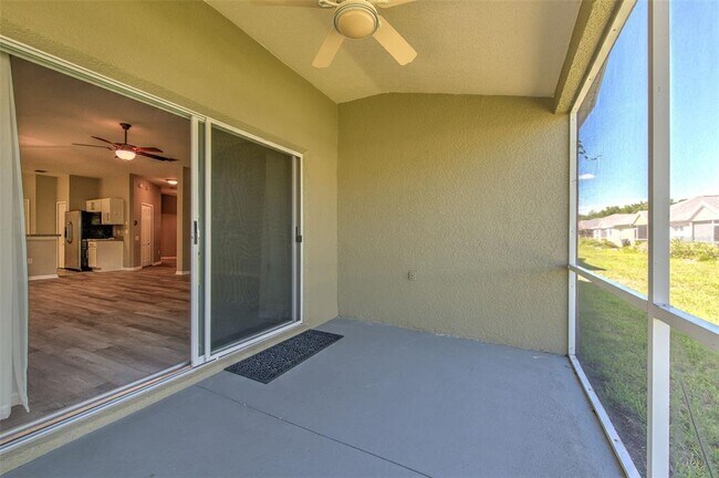 Building Photo - 5046 Gato Del Sol Cir