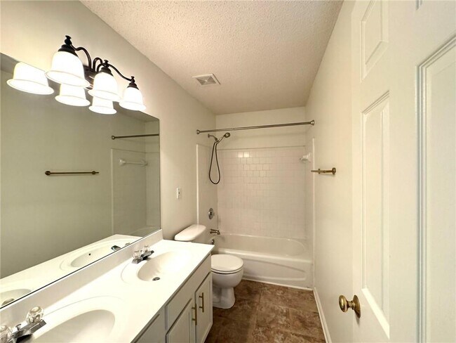 Building Photo - 527 Mullein Trace