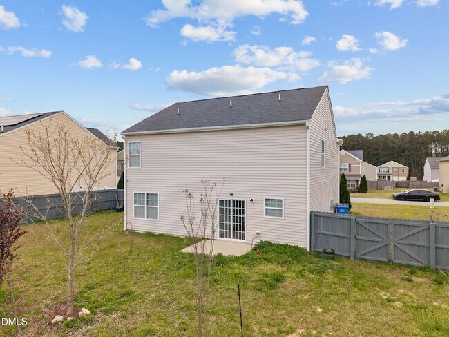 Building Photo - 239 Battery Way