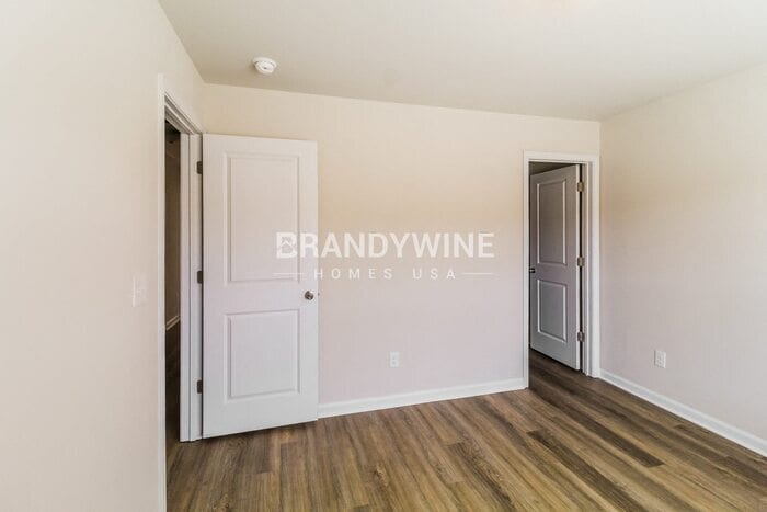 Building Photo - 604 Armitage Way