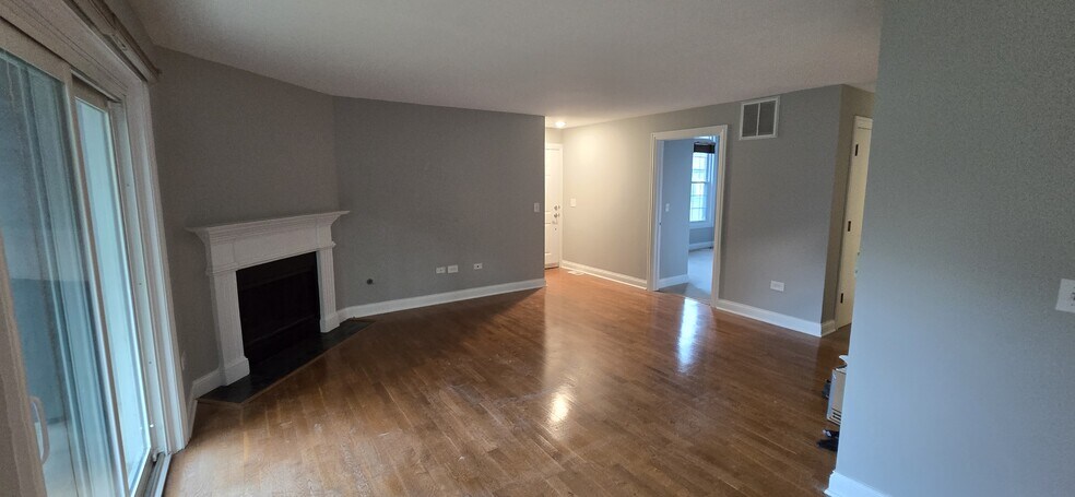 Building Photo - 43 Foxcroft Rd