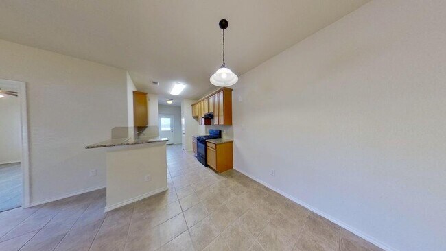 Building Photo - 627 Luther Dr