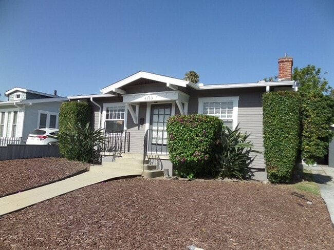 Primary Photo - 2 bedroom 1 bathroom Craftsman Home locate...