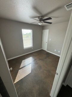 Building Photo - 117 Quail Meadows Dr