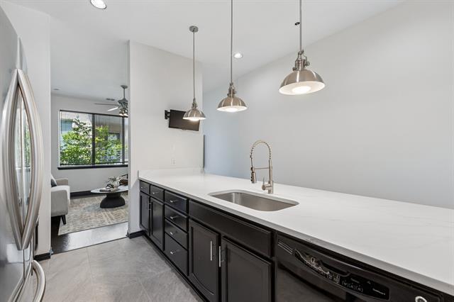 Building Photo - 4312 McKinney Ave