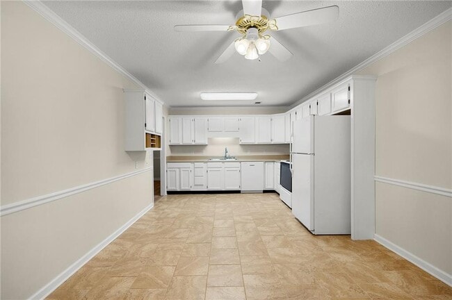 Building Photo - 509 Mt Vernon Dr