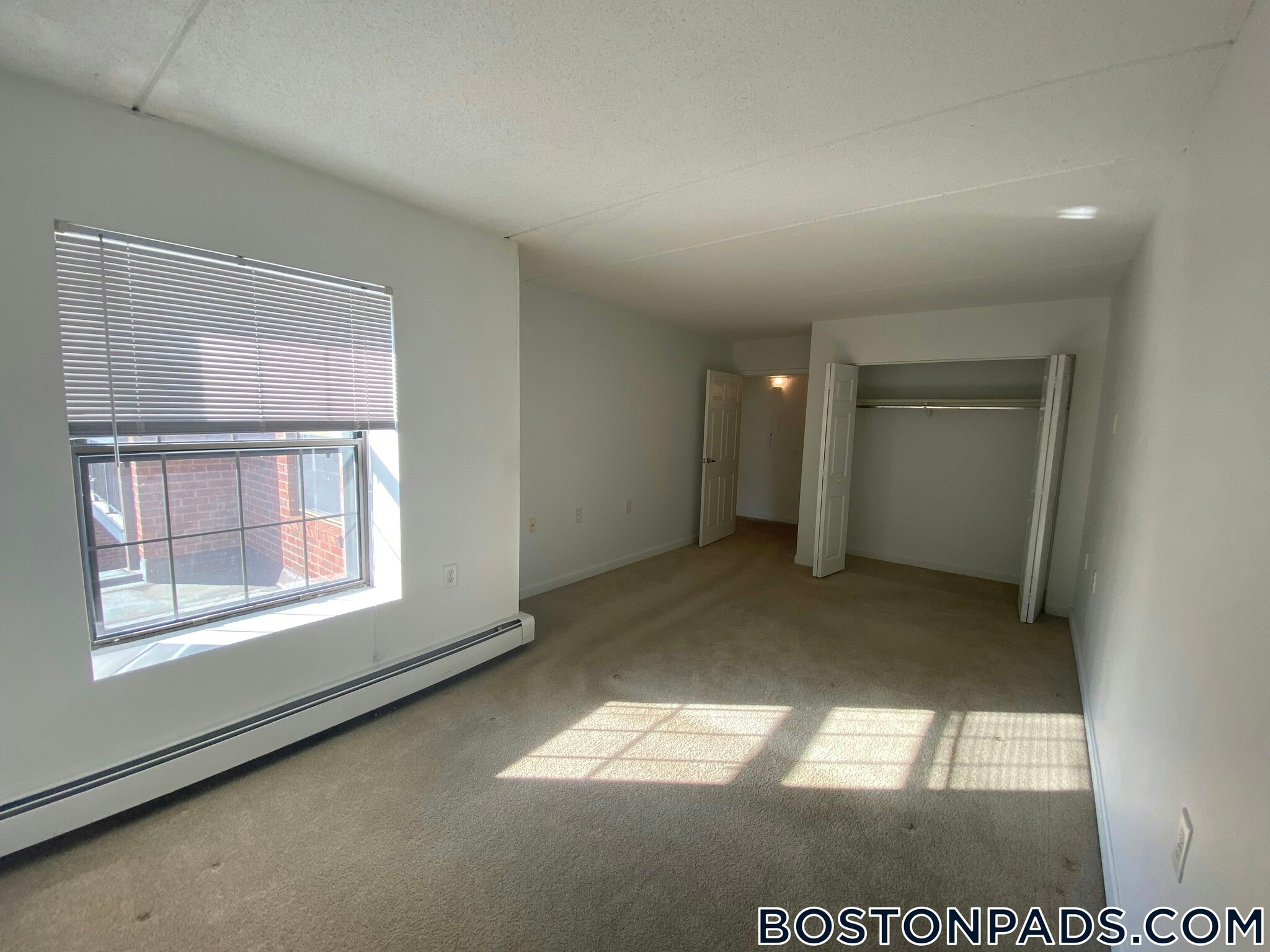 Building Photo - 757 Highland Ave