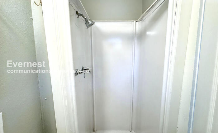 Building Photo - 1509 44th St Ensley