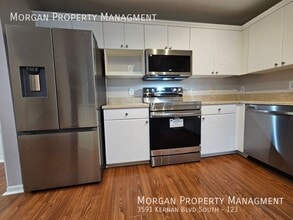 Building Photo - 3591 Kernan Blvd S