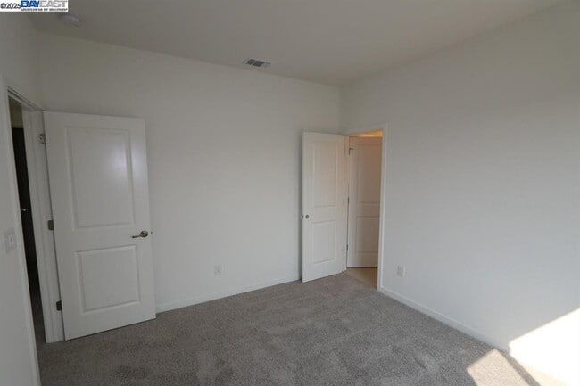 Building Photo - 3433 Cantor Dr