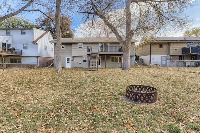 Building Photo - 6438 Irving Avenue S, Richfield, MN, 55423