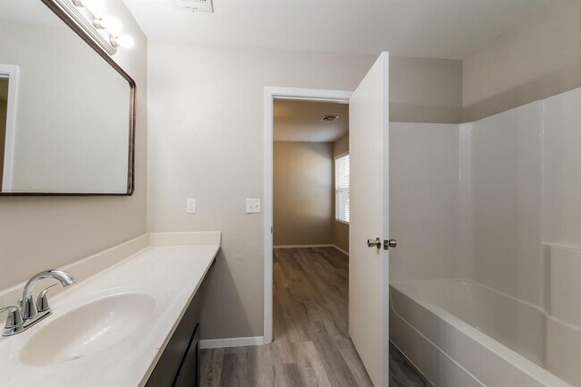 Building Photo - 9117 SW 55th St