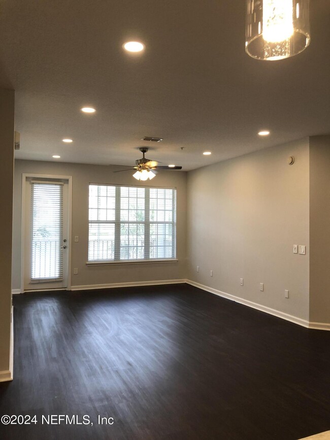 Building Photo - 11251 Campfield Dr