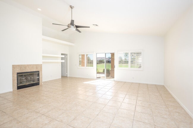 Building Photo - 80247 Spanish Bay Dr