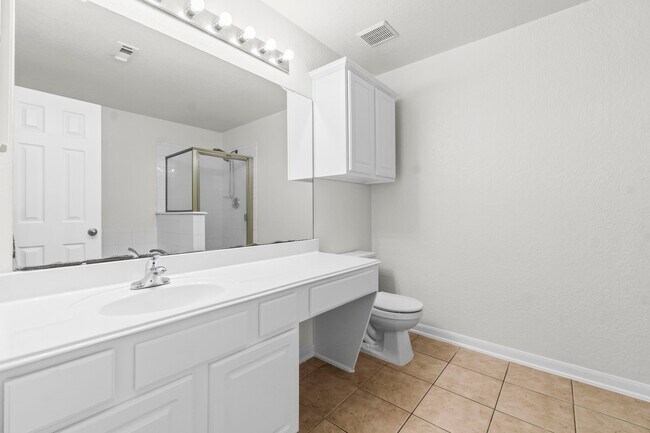 Building Photo - 155 Fairwind Trail Dr