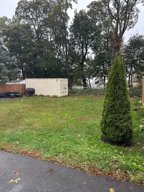 Building Photo - 31 Frost Ave