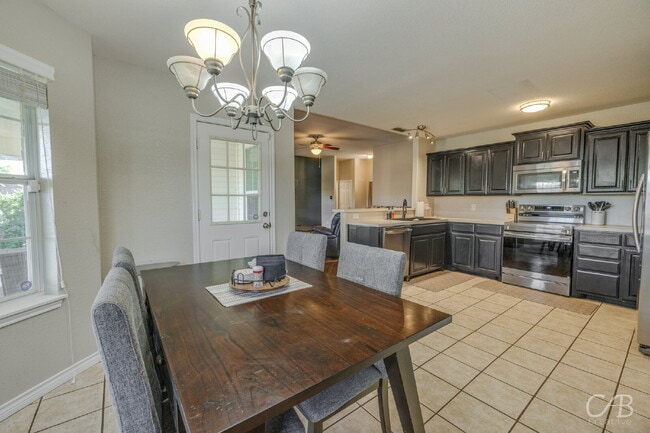 Building Photo - For Lease