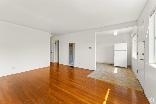 Building Photo - 2329 Channing Way