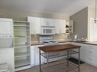 Building Photo - 543 California Ave