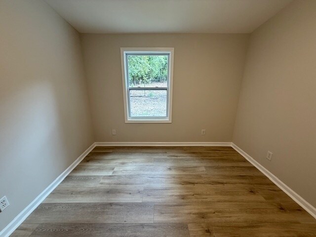 Building Photo - 901 Green Meadow Dr
