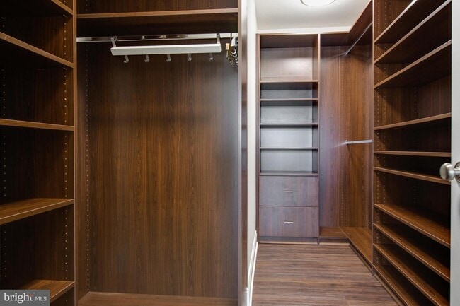 Building Photo - 7757 Crystal Brook Way