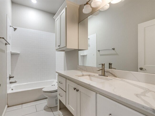 Building Photo - 3112 NW 184th Terrace