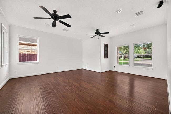 Building Photo - 3831 Lakeridge Canyon Dr