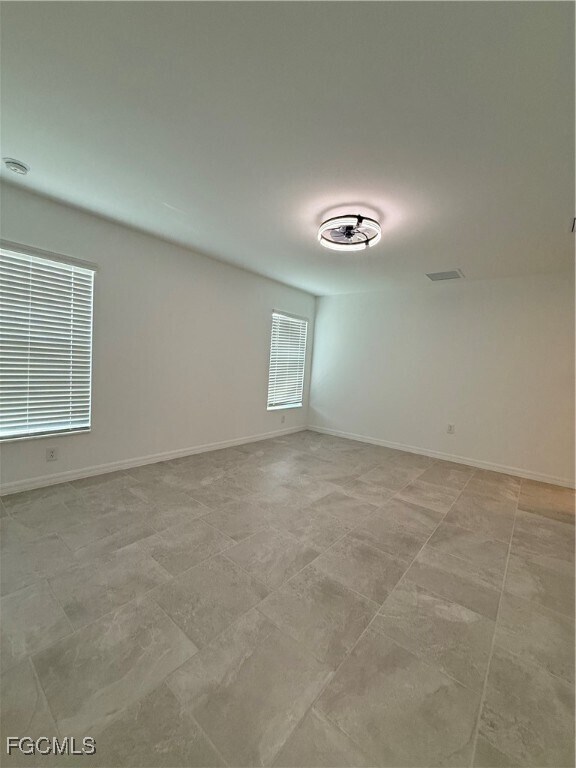 Building Photo - 3844 Treasure Oak Wy