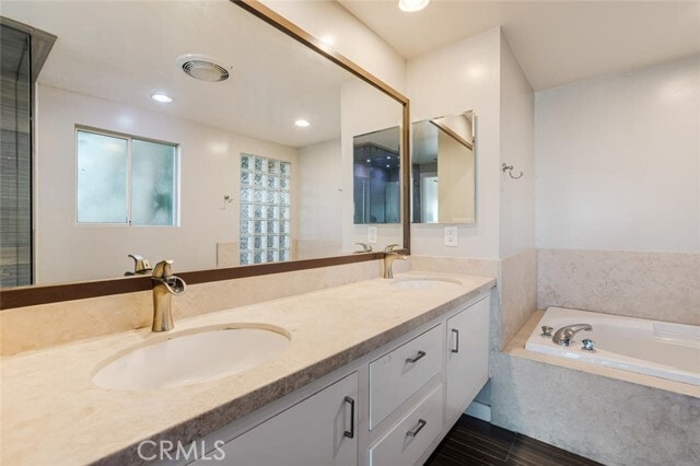 Building Photo - 3844 Bobstone Dr