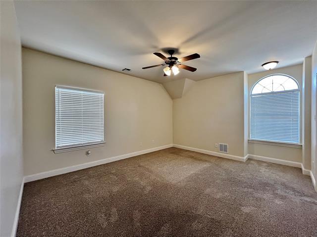 Building Photo - 5808 La Vista Dr