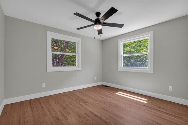 Building Photo - 3729 Boulder Dr