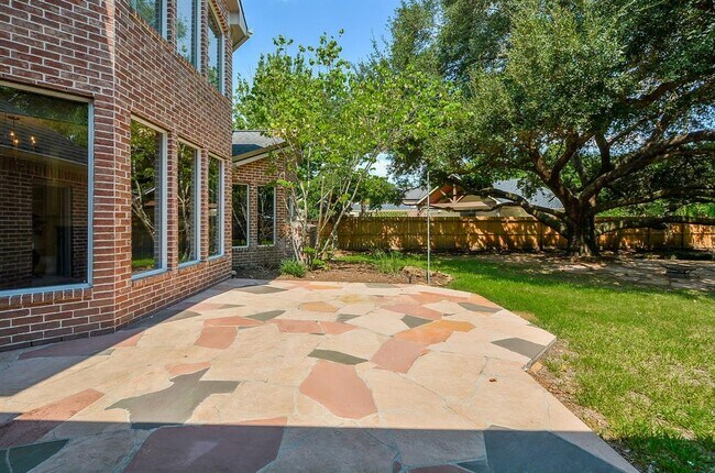 Building Photo - 5007 Barlow Bend Ln