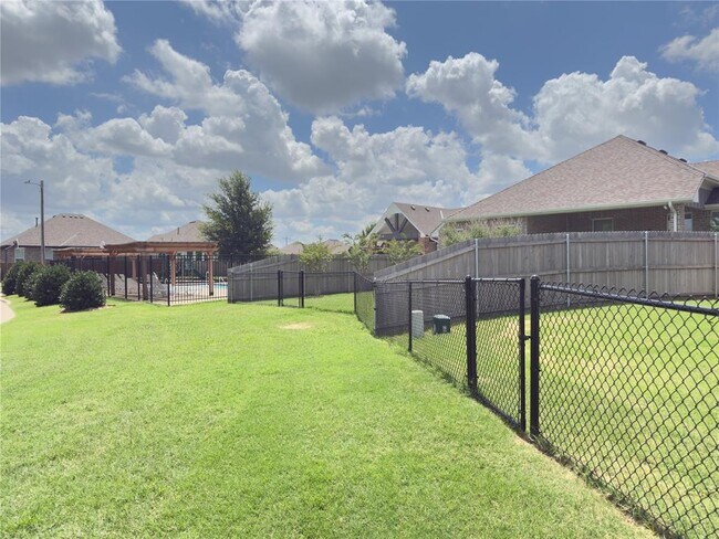 Building Photo - 6109 NW 158th St