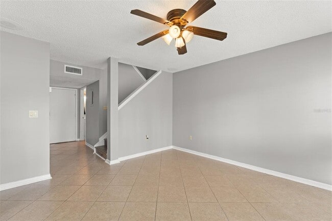 Building Photo - 6021 Windhover Dr